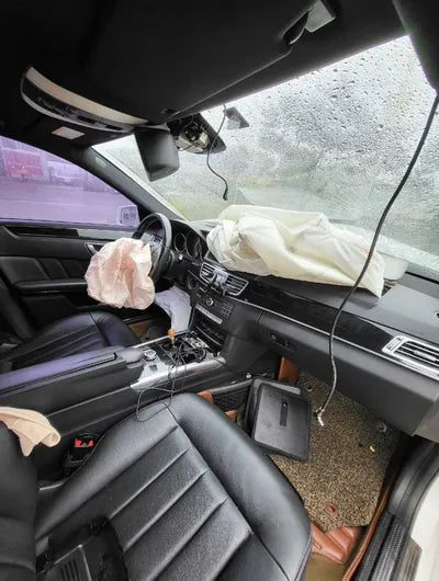 2015 Mercedes-Benz E 220 VIN: