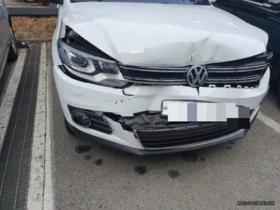 2016 Volkswagen Tiguan VIN: