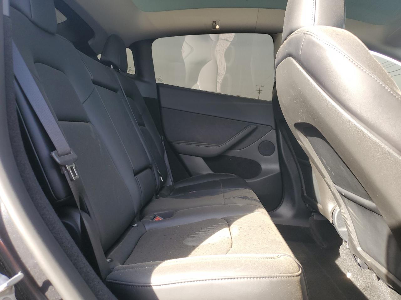 2024 TESLA MODEL Y  VIN:7SAYGDED2RF056105