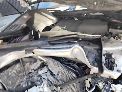 2016 Mercedes-Benz C 220 624KMWDDWF0EB4GR1 VIN:624KMWDDWF0EB4GR1