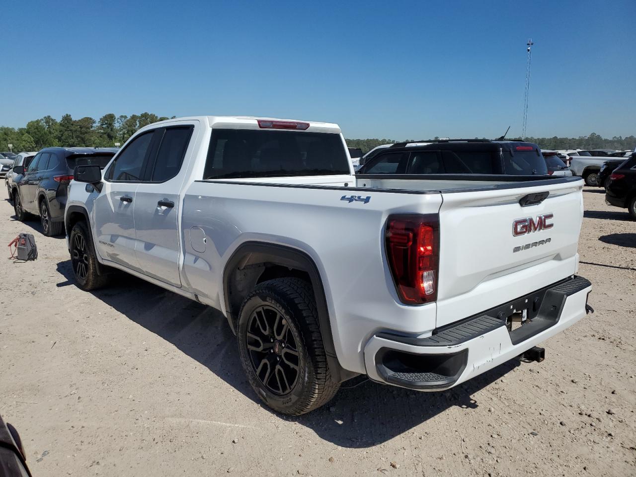 2023 GMC SIERRA K1500 VIN:1GTRUAED5PZ305304