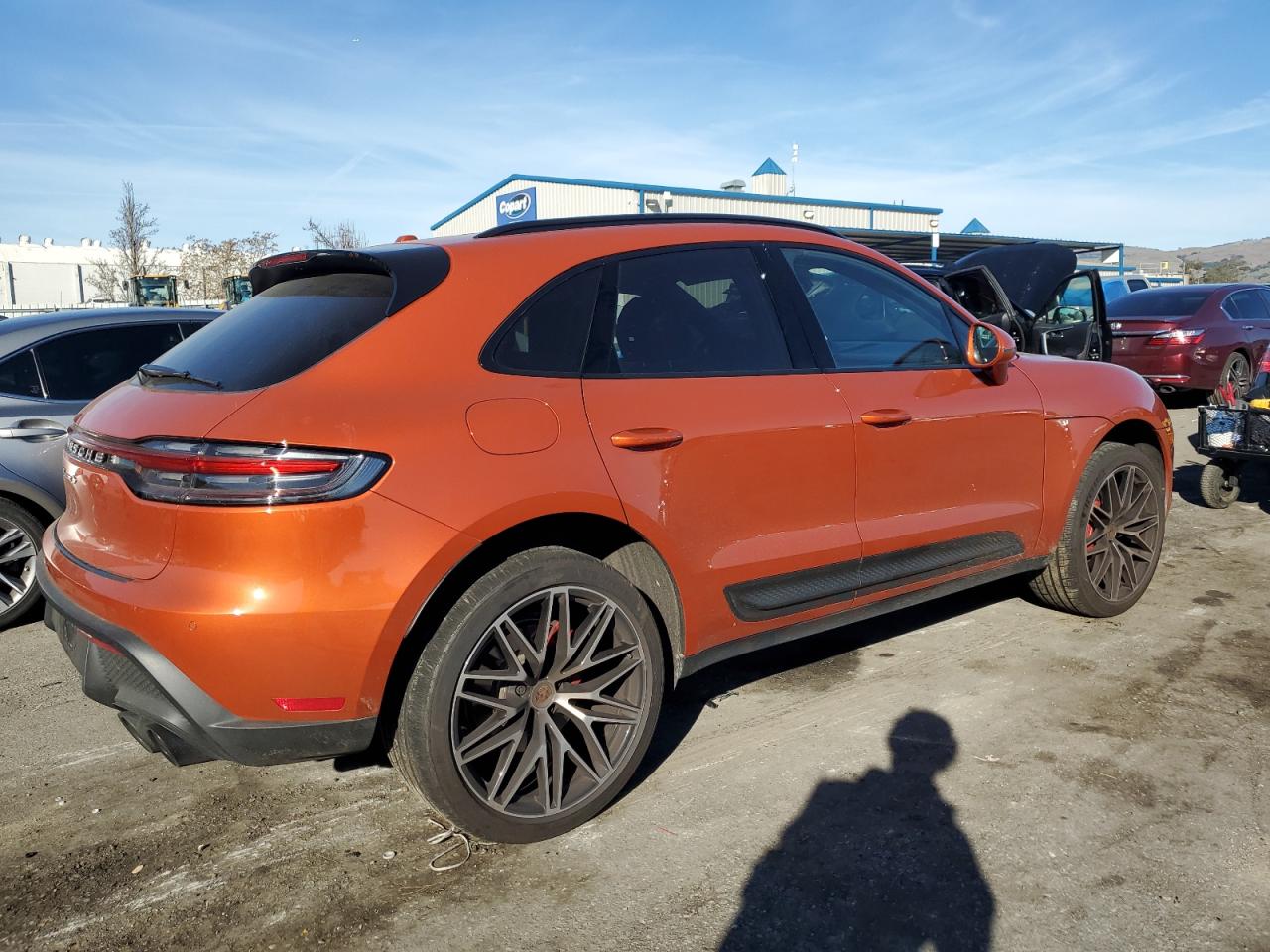 2023 PORSCHE MACAN S VIN:2HGFE1F79RH322118
