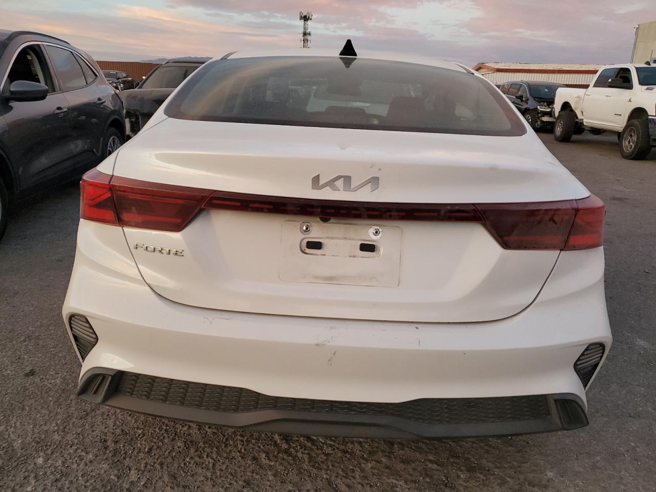 2023 KIA FORTE LX VIN:JF2SJABC4JH404202