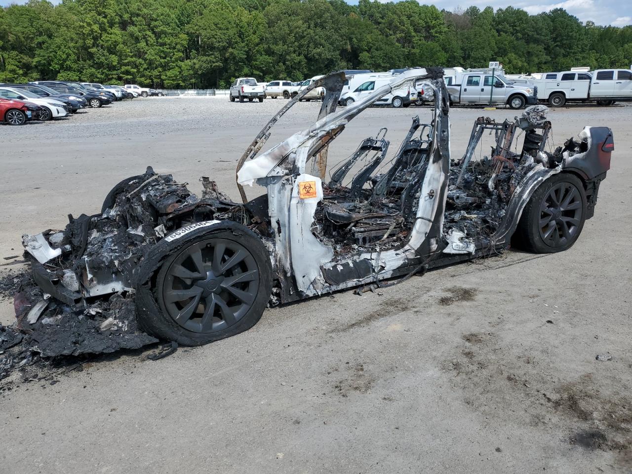 2023 TESLA MODEL X  VIN:7SAXCBE5XPF420630