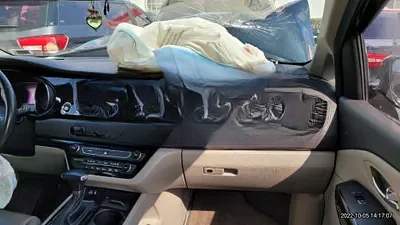 2016 Kia Carnival NONE VIN: