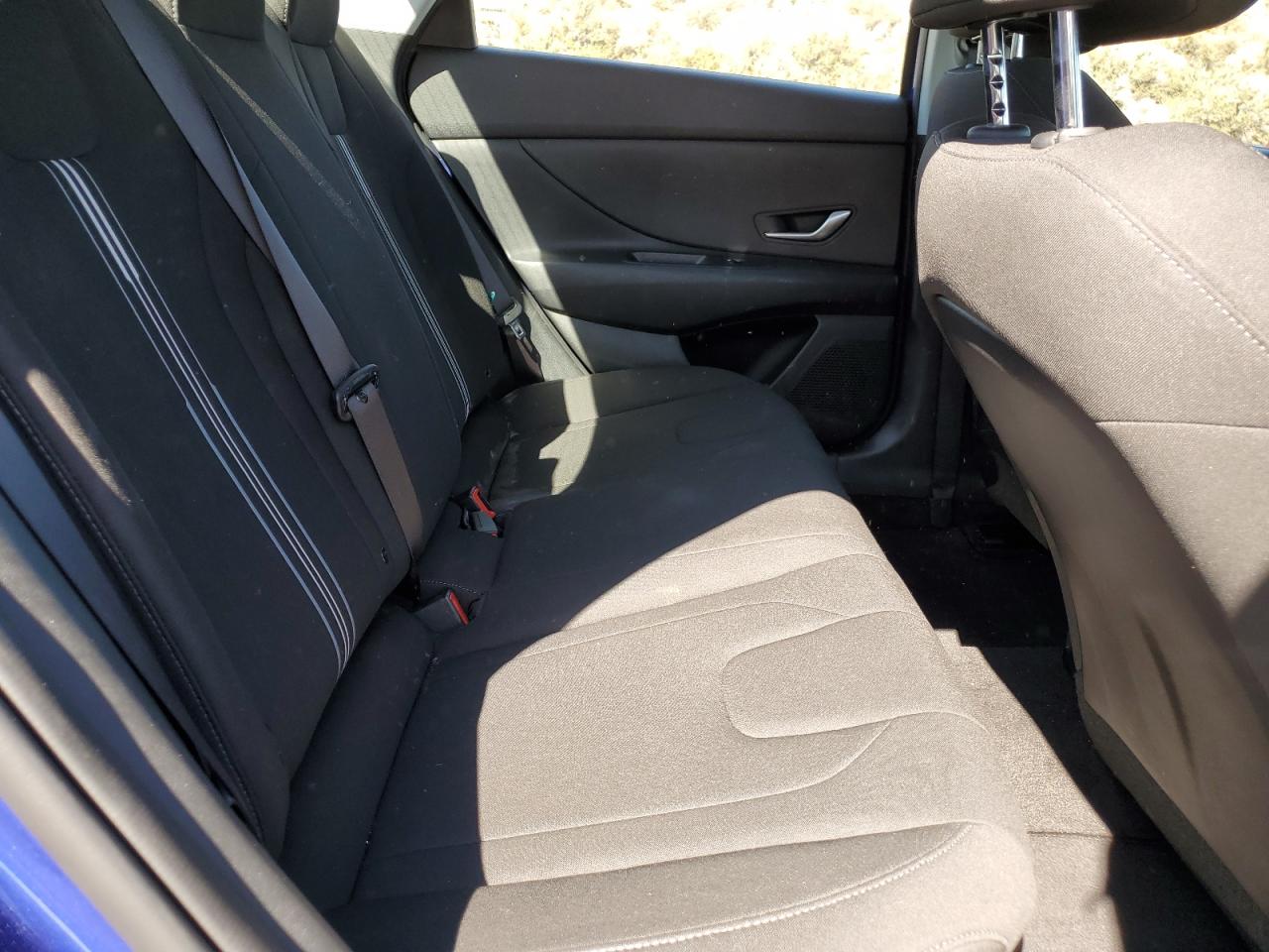 2022 HYUNDAI ELANTRA SEL VIN:KMHLM4AG0NU361356
