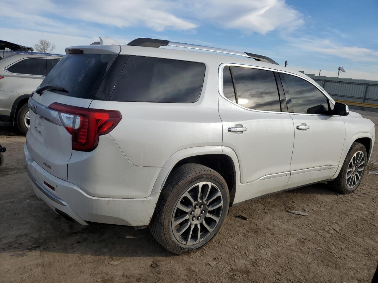 2022 GMC ACADIA DENALI VIN:1GKKNXLS7NZ125794