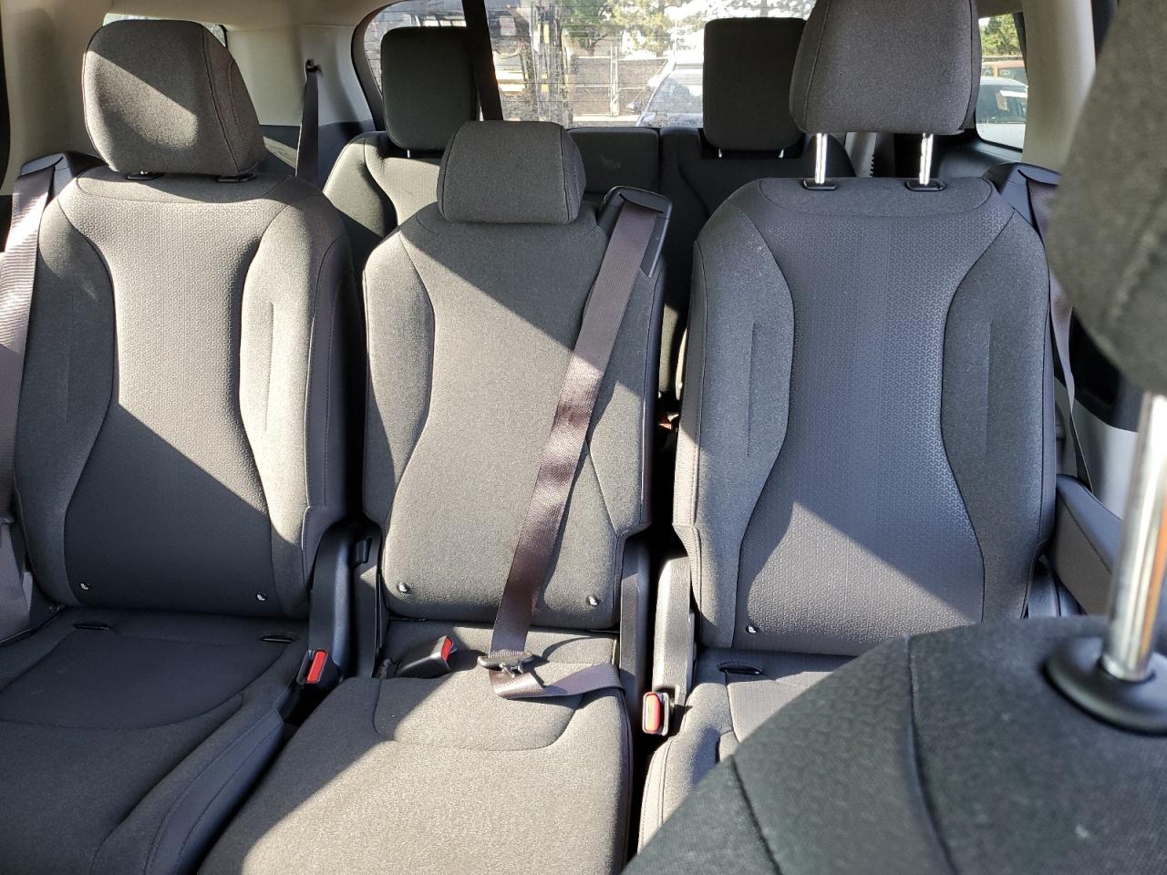 2022 KIA CARNIVAL LX VIN:KNDNB5H38N6121603