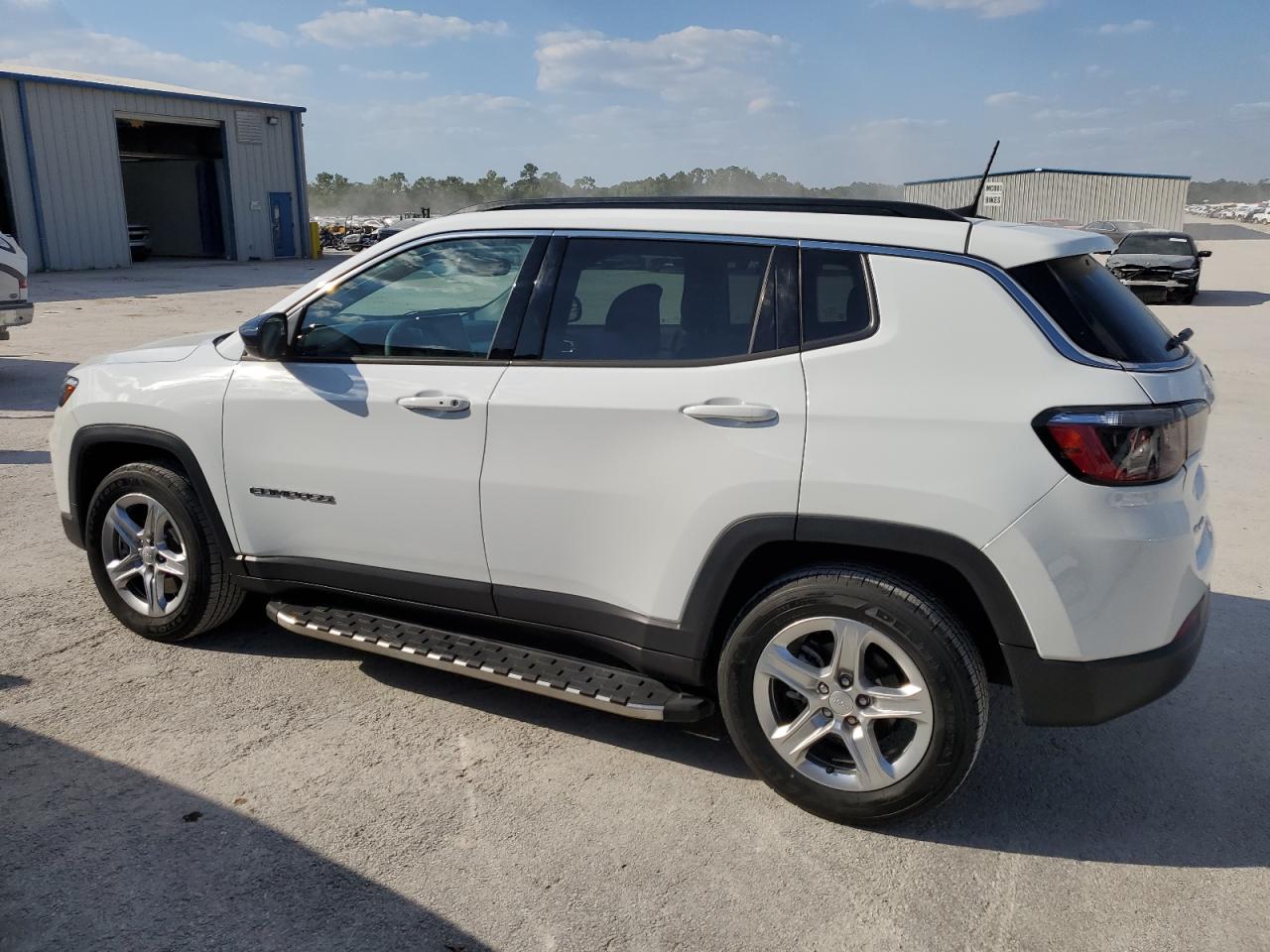 2023 JEEP COMPASS LATITUDE VIN:3C4NJDBN4PT549197