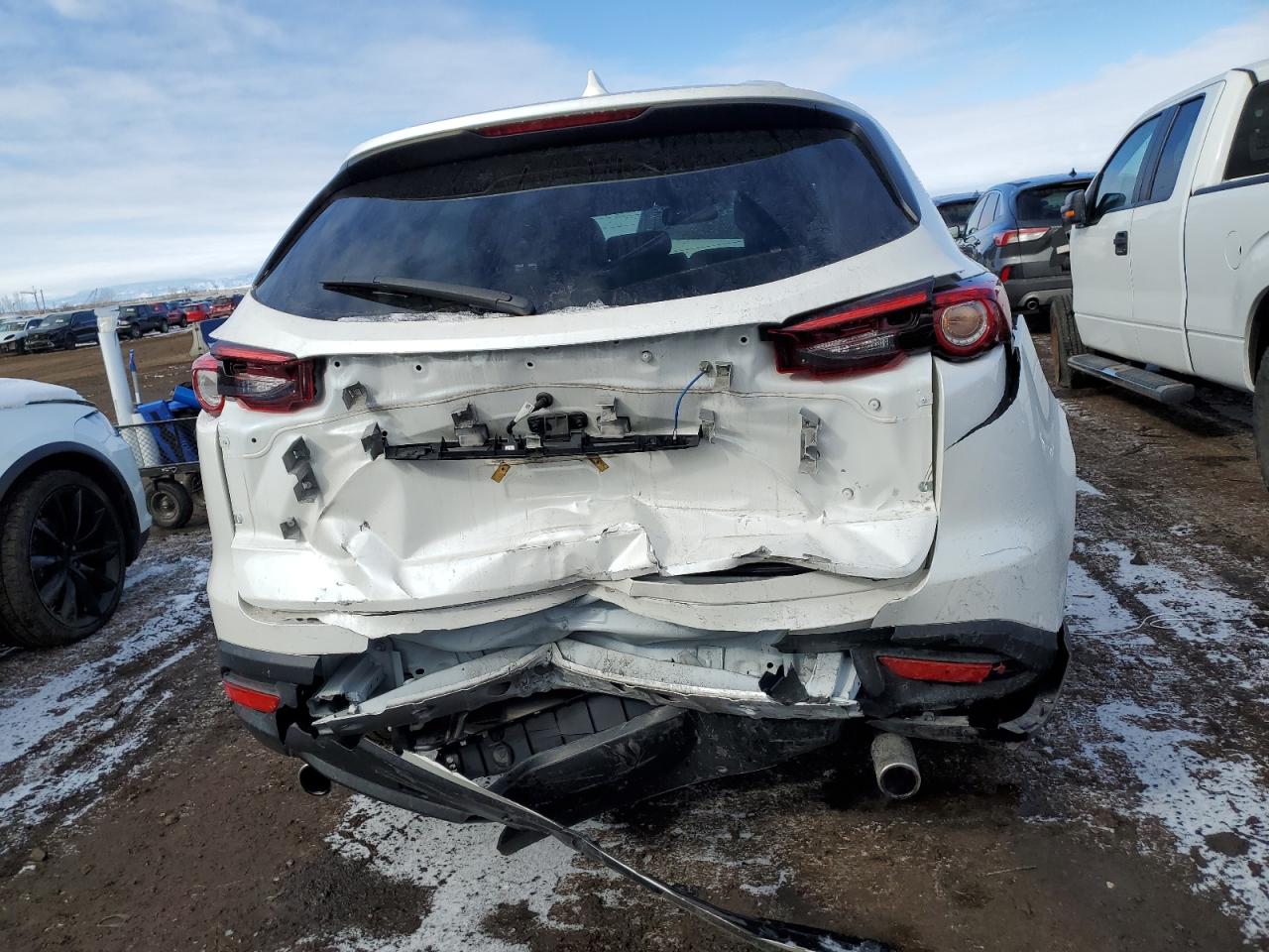 2022 MAZDA CX-9 TOURING VIN:JM3TCBCY5N0605633