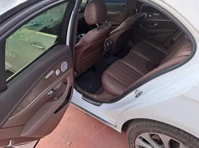 2018 Mercedes-Benz E 300 WDDZF4JB0JA404298 VIN:WDDZF4JB0JA404298