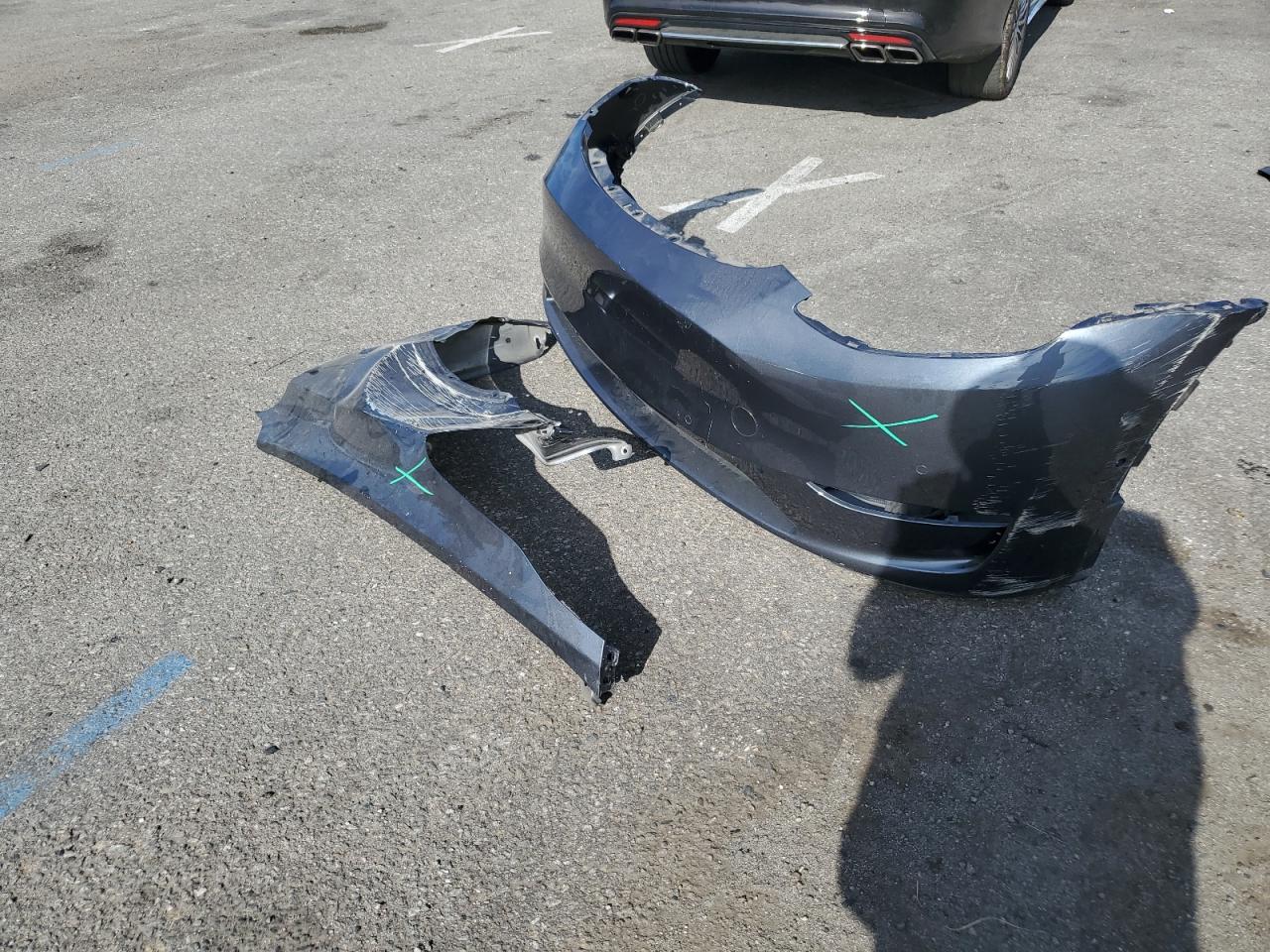 2022 TESLA MODEL Y  VIN:7SAYGAEE8NF409285