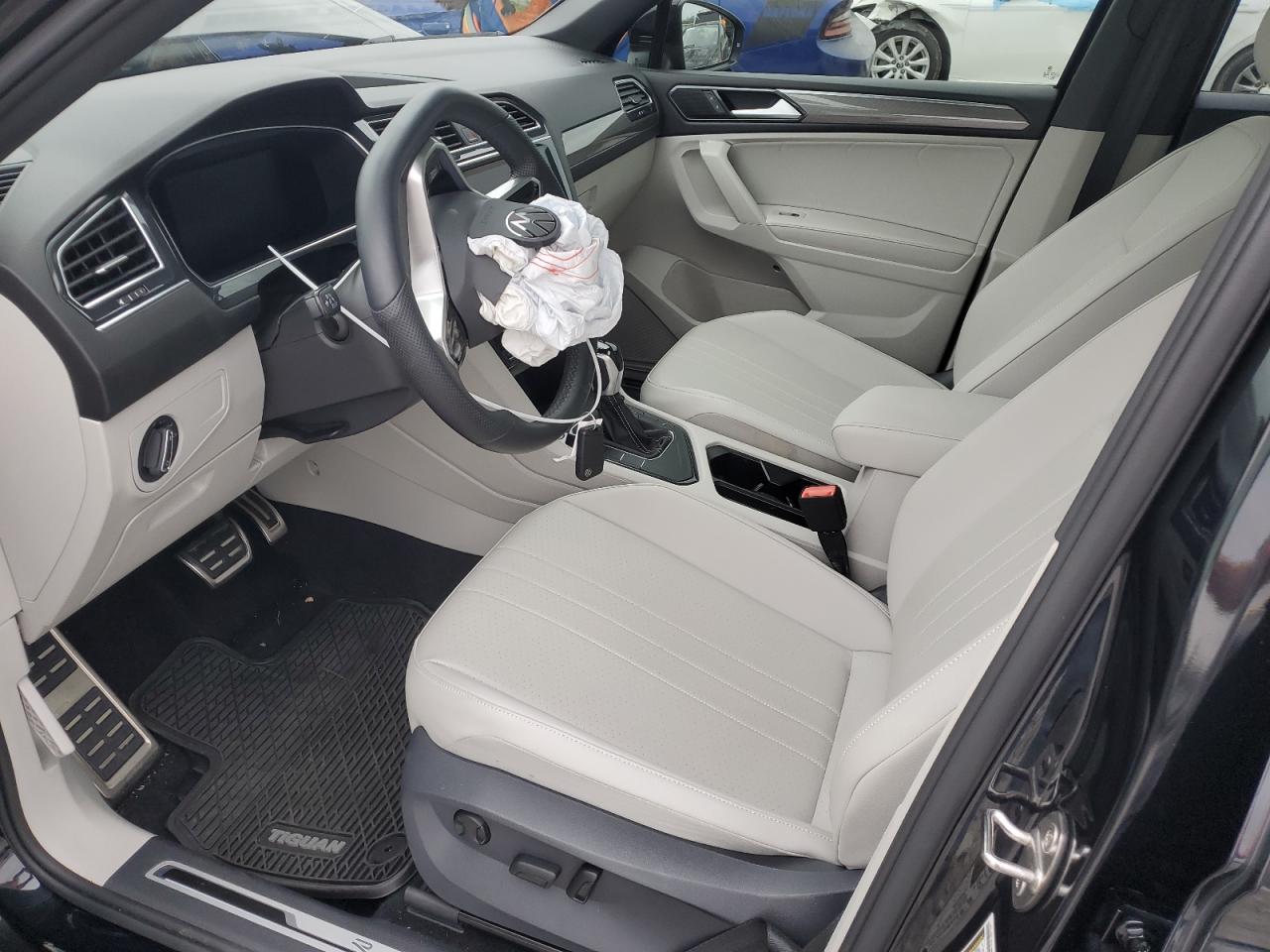 2022 VOLKSWAGEN TIGUAN SE R-LINE BLACK VIN:3VVCB7AX1NM064419