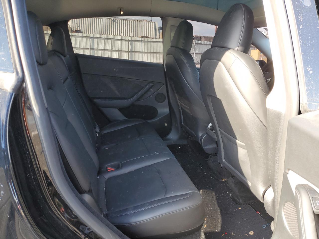 2023 TESLA MODEL Y  VIN:7SAYGDEF4PF834497