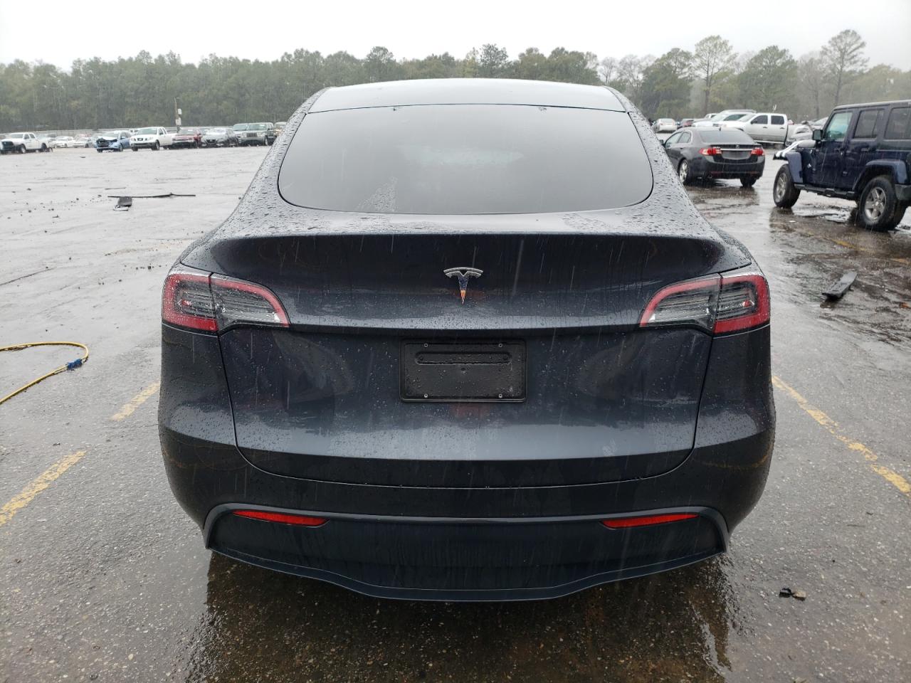 2024 TESLA MODEL Y  VIN:7SAYGDED7RF190995