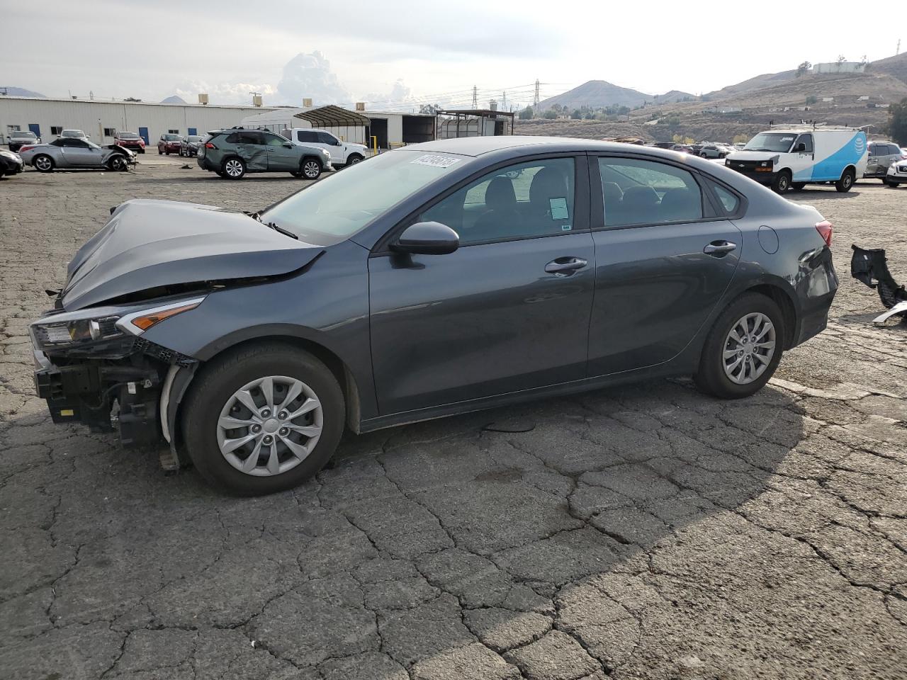 2022 KIA FORTE FE VIN:3KPF24AD8NE502654