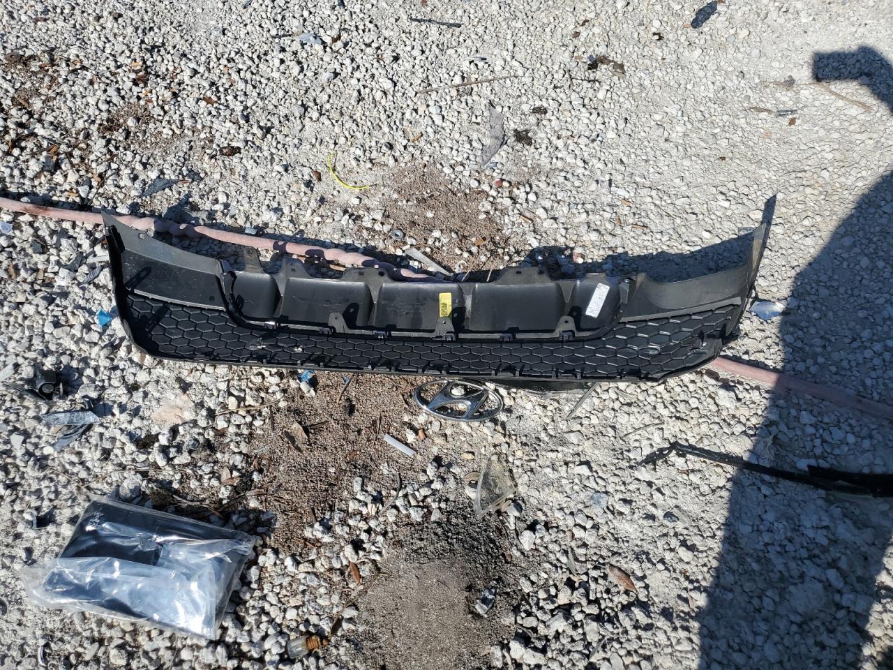 2022 TOYOTA COROLLA SE VIN:5YFS4MCE7NP121407