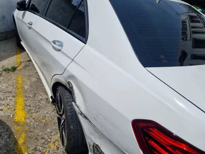 2015 Mercedes-Benz E 220 WDDHF0AB3FB154058 VIN:WDDHF0AB3FB154058