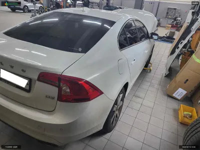 2018 Volvo S60 YV1FS79B0J2468064 VIN:YV1FS79B0J2468064