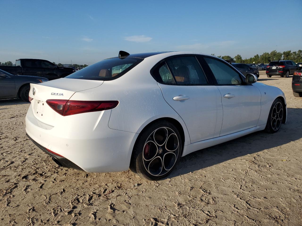 2022 ALFA ROMEO GIULIA SUPER VIN:ZARFAMBNXN7654757