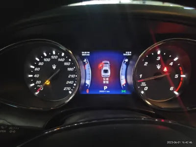 2014 Maserati Quattroporte VIN: