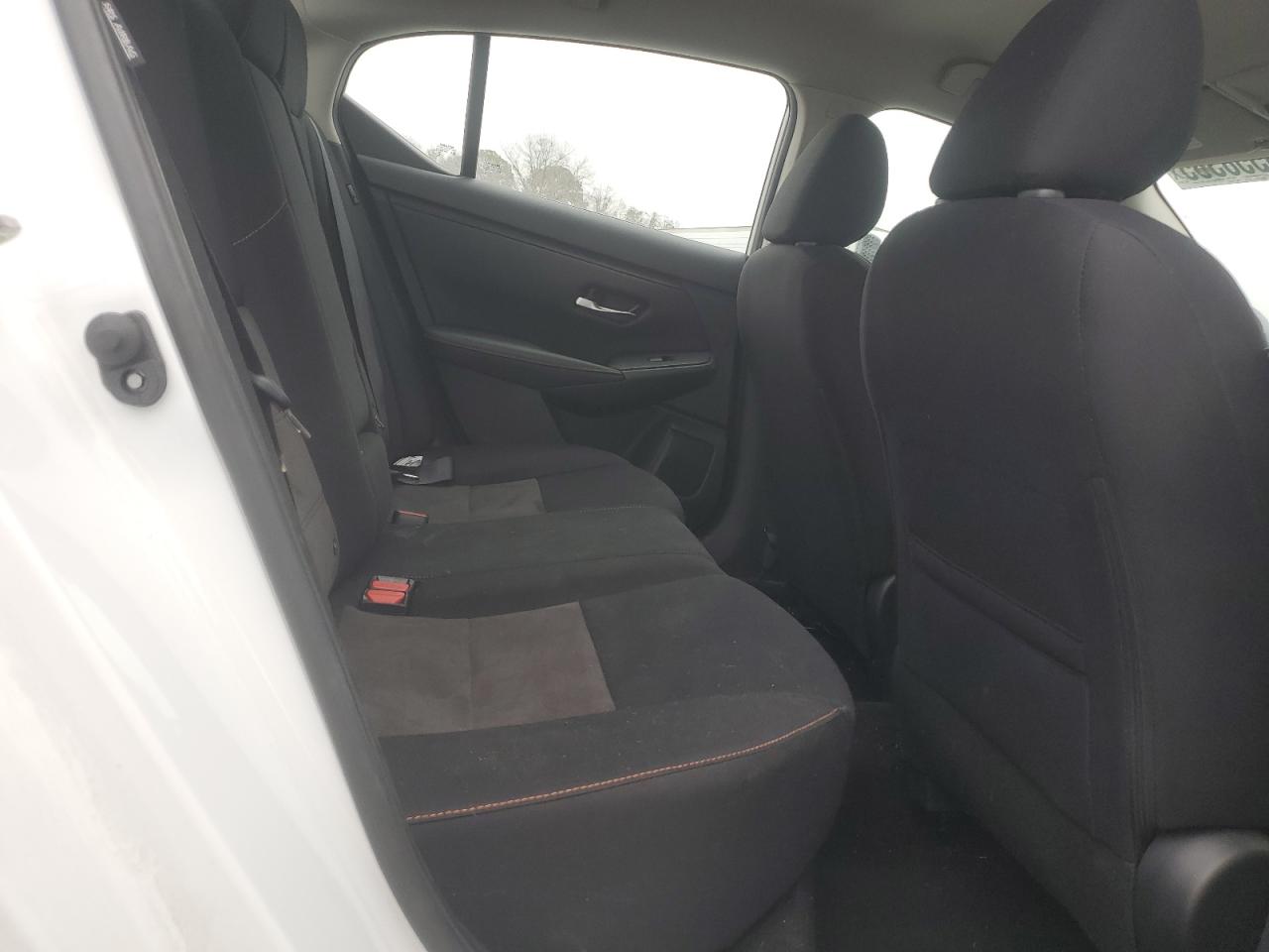 2022 NISSAN SENTRA SR VIN:3N1AB8DV2NY319595