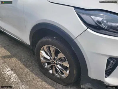 2018 Kia Sorento KNAPG81BBJA458647 VIN:KNAPG81BBJA458647