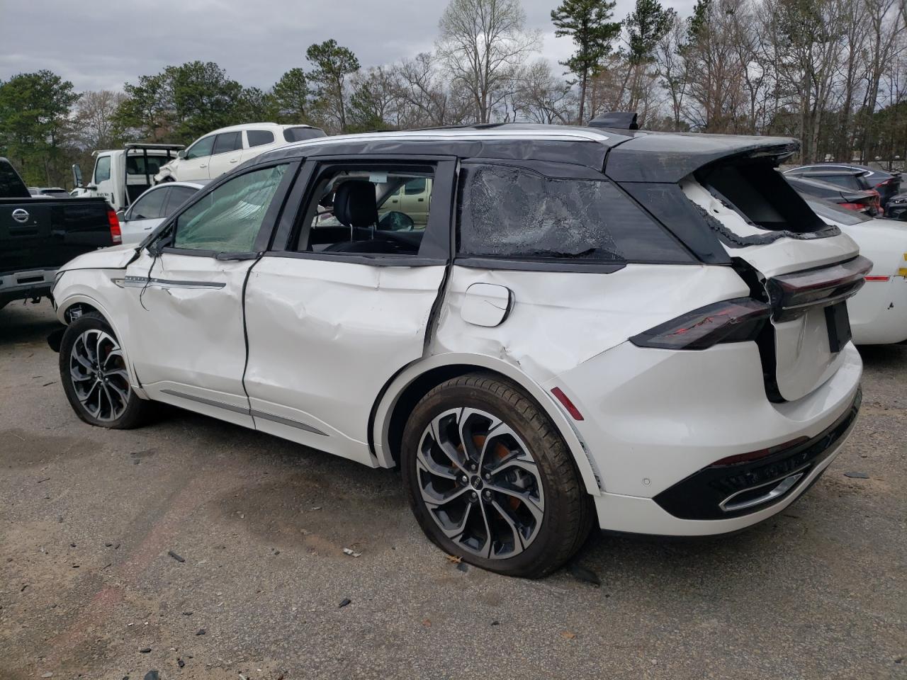 2024 LINCOLN NAUTILUS RESERVE VIN:5LMPJ8KA4RJ793559