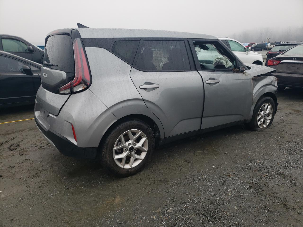 2024 KIA SOUL LX VIN:KNDJ23AU0R7918238