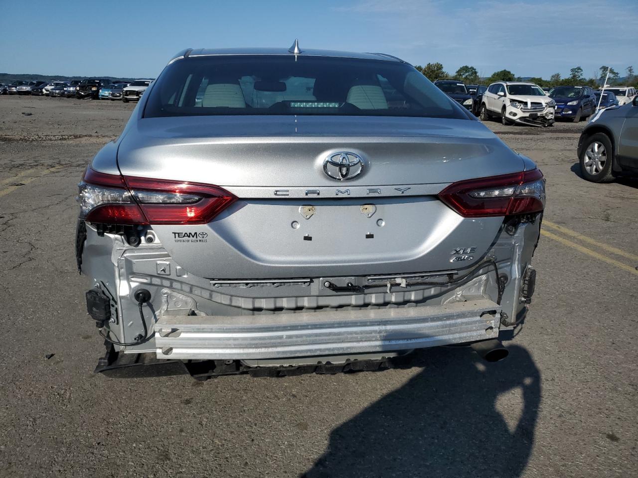 2022 TOYOTA CAMRY XLE VIN:4T1F11BK0NU049271
