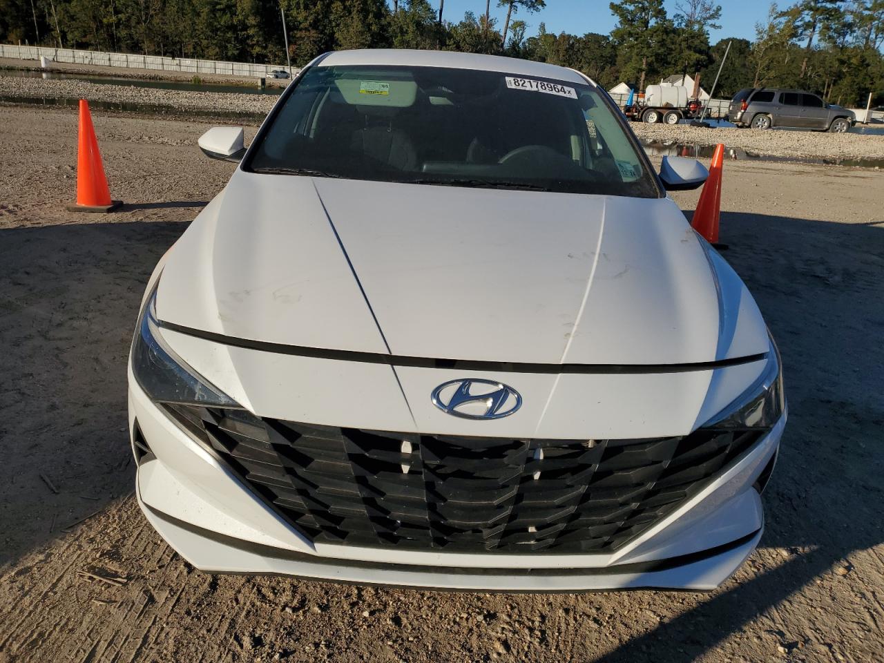 2022 HYUNDAI ELANTRA SEL VIN:5NPLM4AG6NH070262