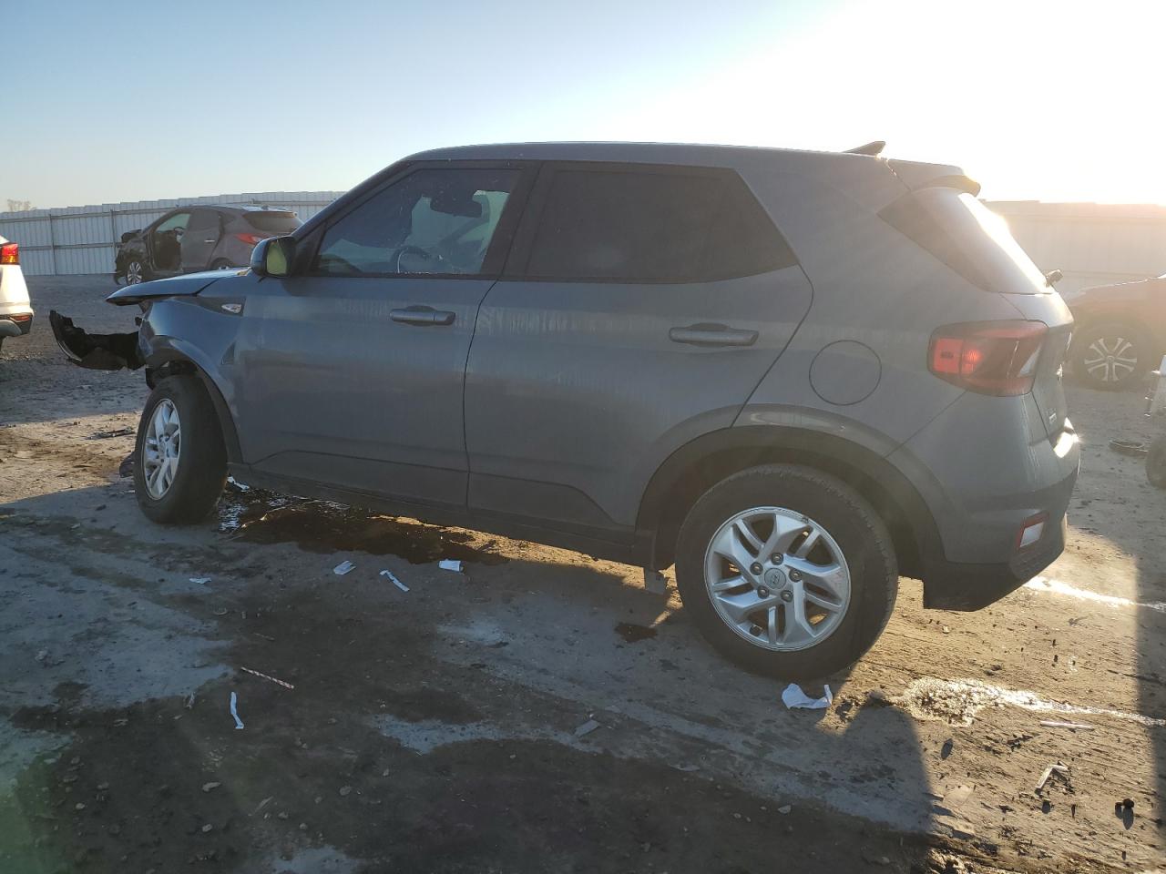 2022 HYUNDAI VENUE SE VIN:KMHRB8A39NU195259