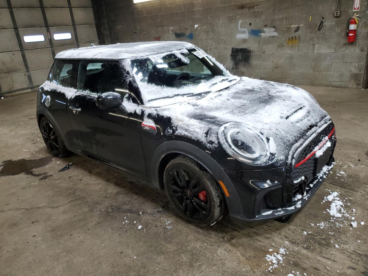 2024 MINI COOPER JOHN COOPER WORKS VIN:WMW73DH09R2U32537