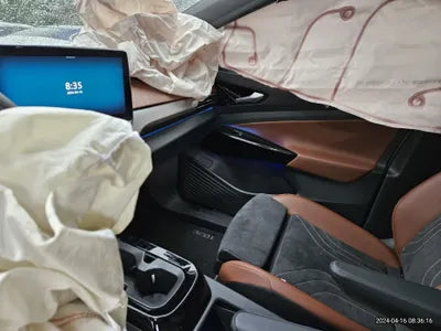 2023 Volkswagen ID.4 VIN: