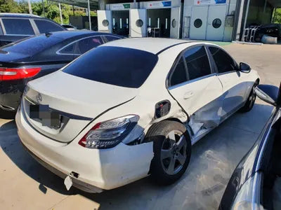 2018 Mercedes-Benz C 200 VIN: