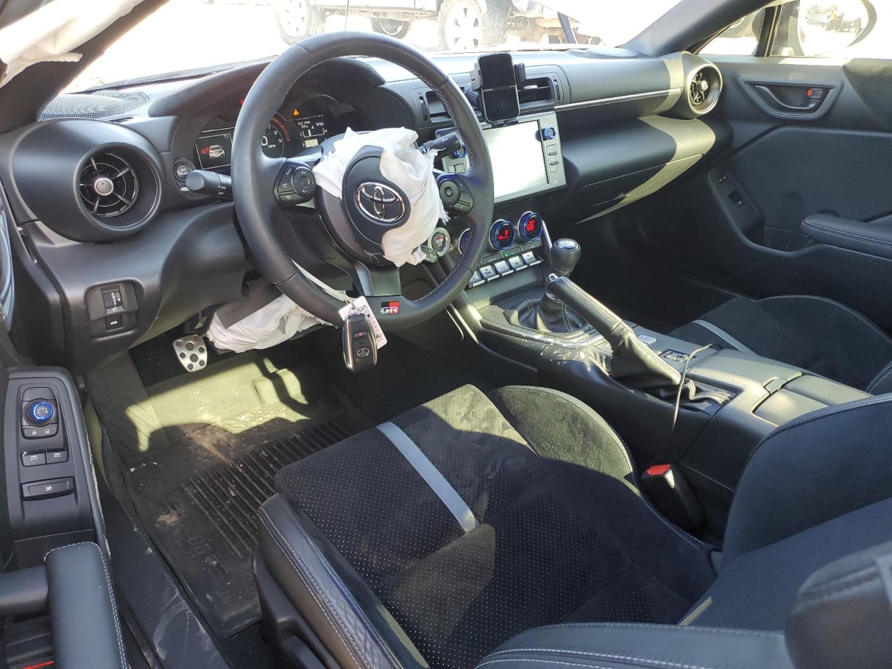 2023 TOYOTA GR 86 PREMIUM VIN:JF1ZNBE15P9750091