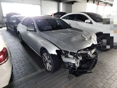 2018 Mercedes-Benz E 300 WDDZF4KB5JA418034 VIN:WDDZF4KB5JA418034