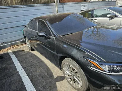 2023 Lexus ES 300 VIN: