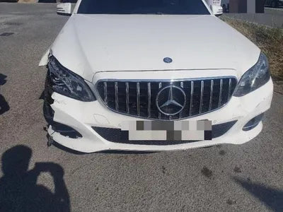 2014 Mercedes-Benz E 220 VIN: