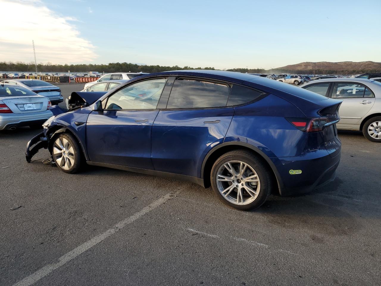 2023 TESLA MODEL Y  VIN:7SAYGDEE5PA124819