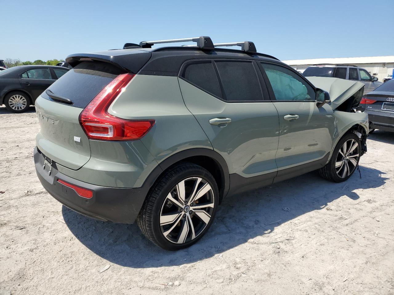 2022 VOLVO XC40 P8 RECHARGE ULTIMATE VIN:YV4ED3UBXN2702763