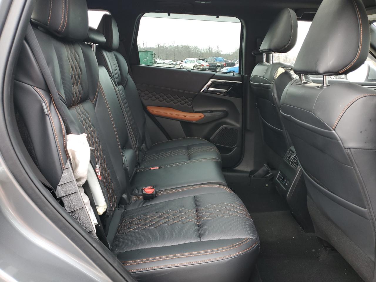 2022 MITSUBISHI OUTLANDER SEL VIN:JA4J4VA84NZ084136