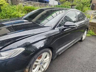 2017 Ford Mondeo VIN: