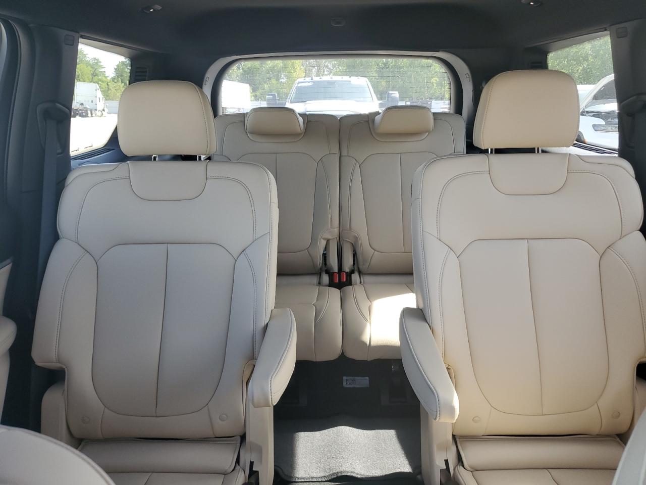 2024 JEEP GRAND CHEROKEE L LIMITED VIN:1C4RJKBG7R8936805