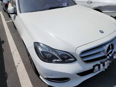 2014 Mercedes-Benz E 300 VIN: