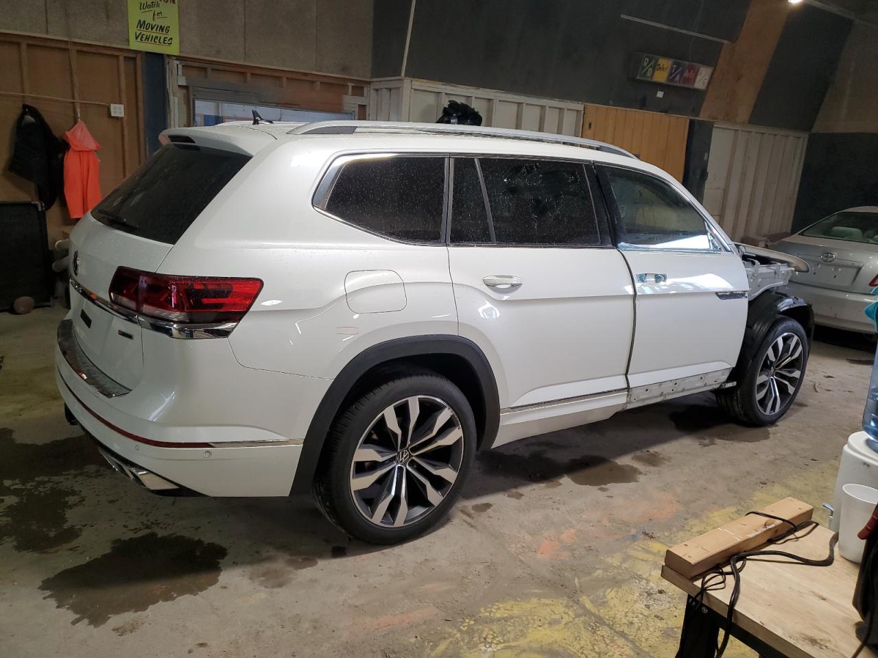 2022 VOLKSWAGEN ATLAS SEL PREMIUM R-LINE VIN:1V2FR2CA1NC561778