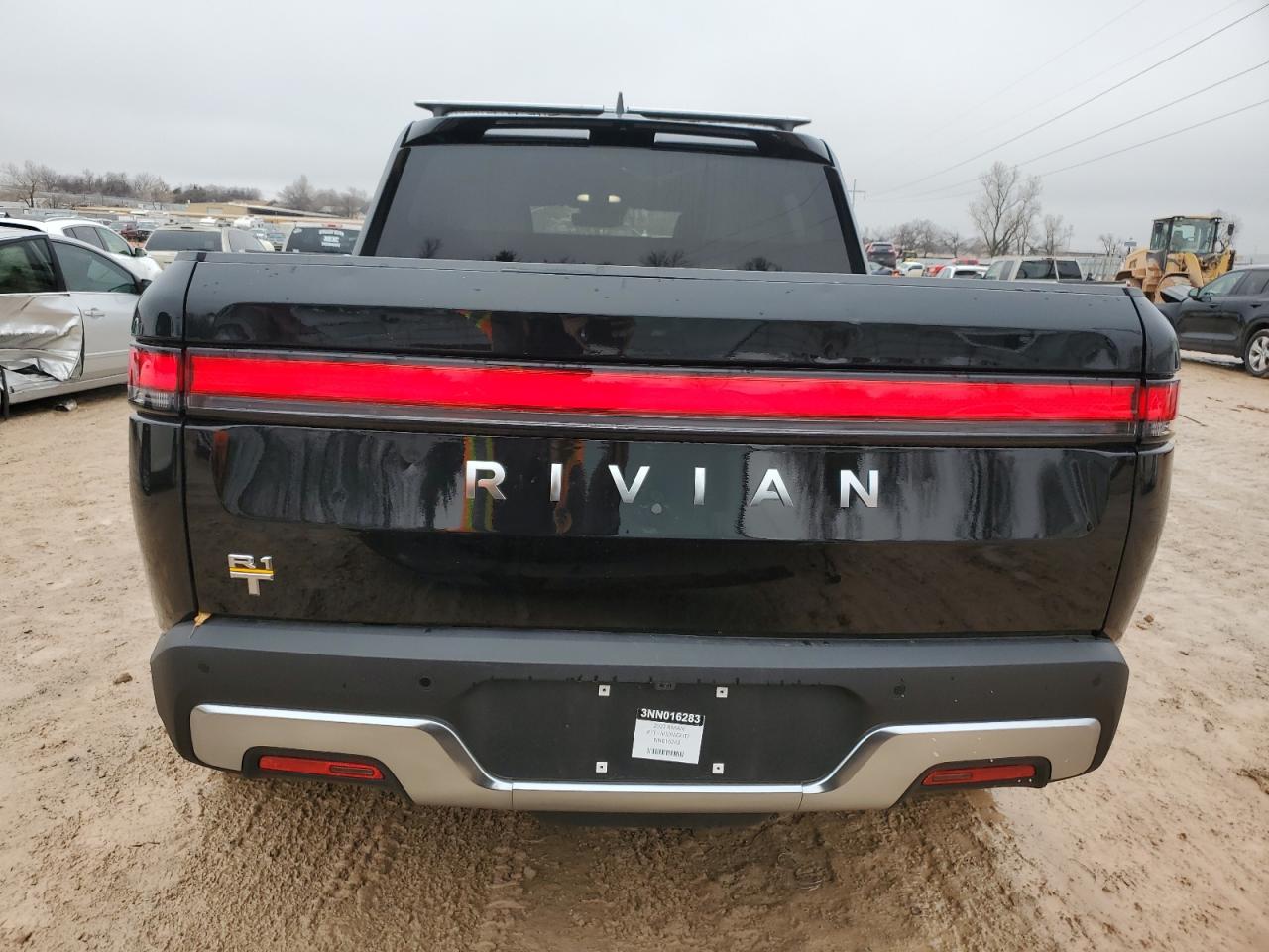 2022 RIVIAN R1T ADVENTURE VIN:7FCTGAAA3NN016283