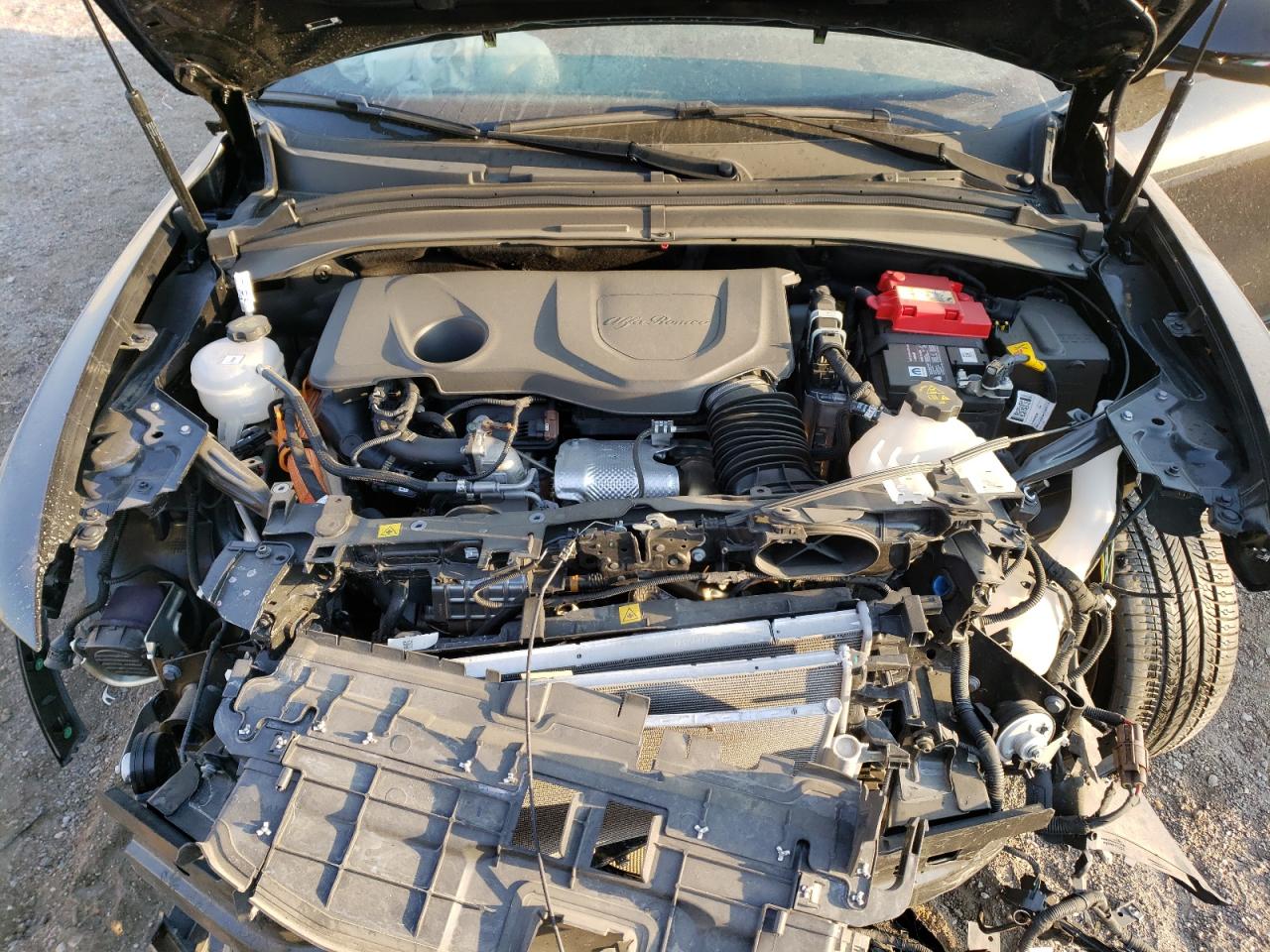 2024 ALFA ROMEO TONALE TI VIN:ZASPATCW7R3048009