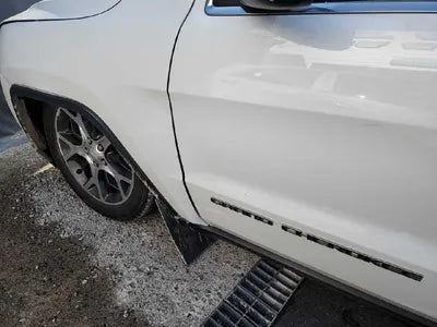 2019 Jeep Grand Cherokee 1C4RJFBG4KC666393 VIN:1C4RJFBG4KC666393