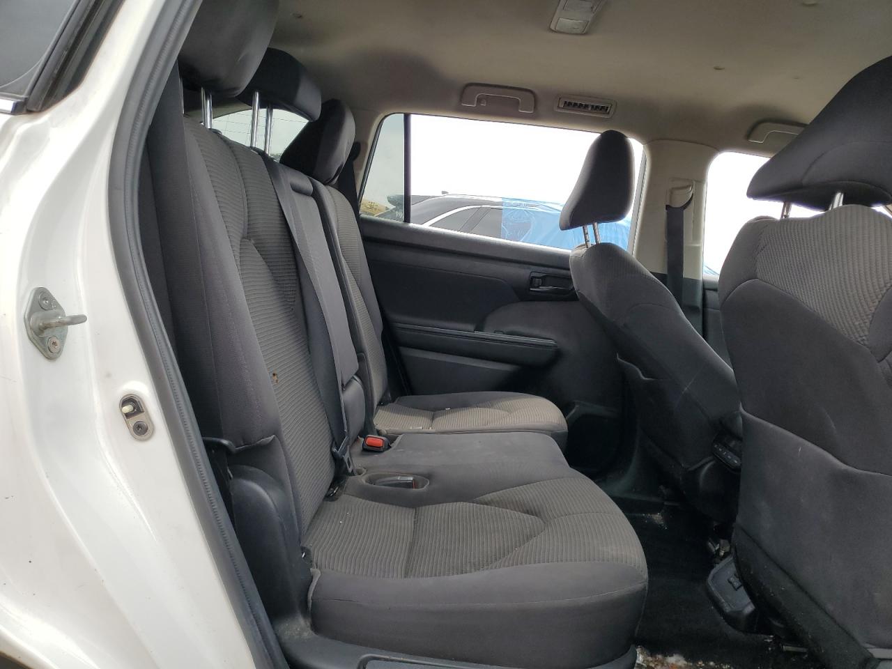 2022 TOYOTA HIGHLANDER L VIN:5TDCZRAH0NS096129